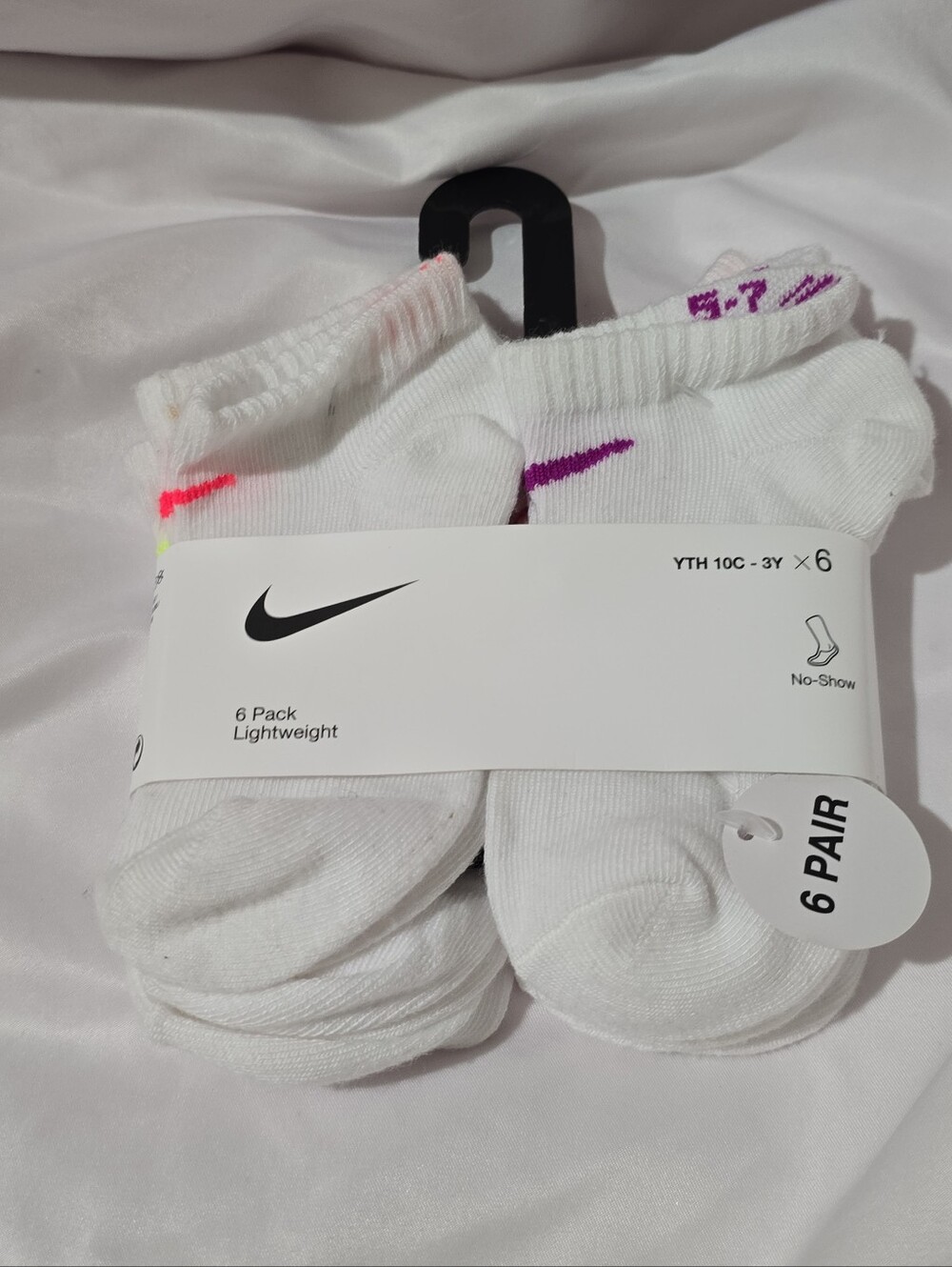 NWT Nike Kids 6 Pack Lightweight No Show Socks XS Youth 10C-3Y White
